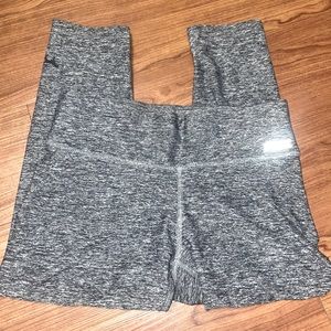 PINK capris leggings